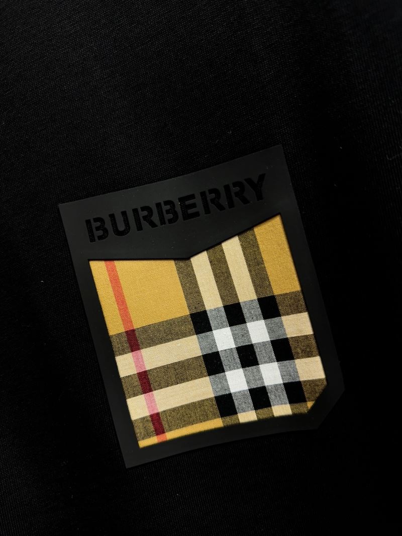 Burberry Short Suits